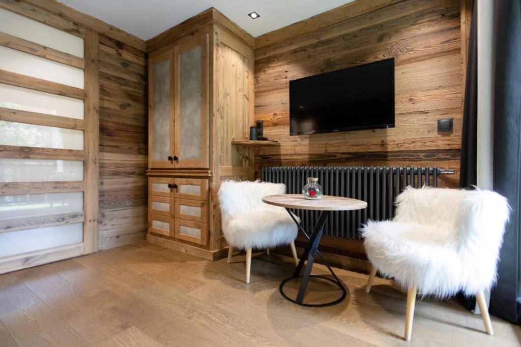 Hotel Les Peupliers 쿠쉐벨 외부 사진